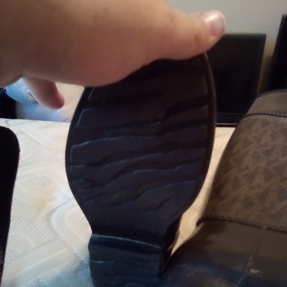 MK Rain Boots - Picture 4 of 4